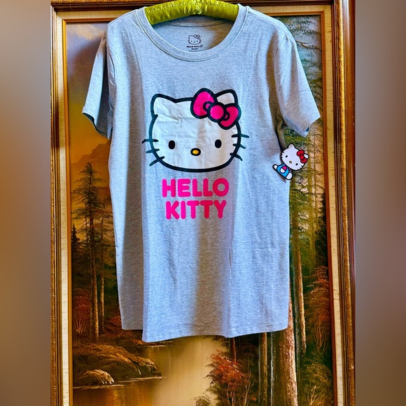 XL π Sanrio Hello Kitty T-Shirt in Gray with Pink Bow 58% Cotton Supersoft - Picture 5 of 8